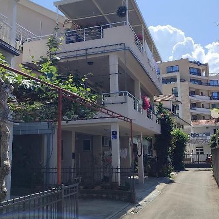 Apartments Familia Budva Kültér fotó