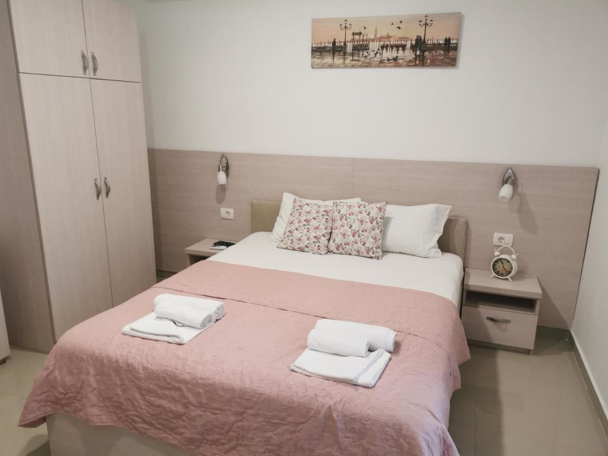 Apartments Familia Budva Kültér fotó