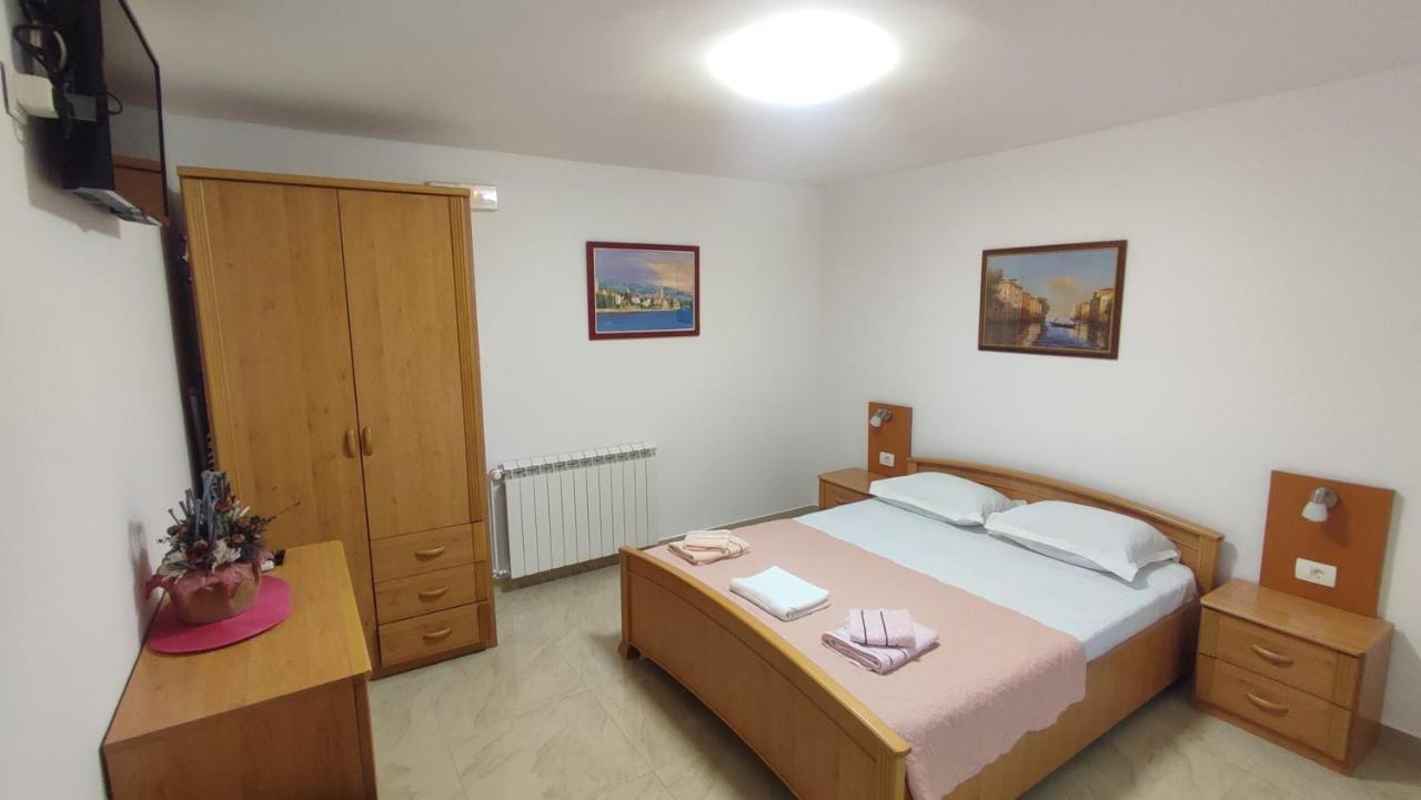 Apartments Familia Budva Kültér fotó