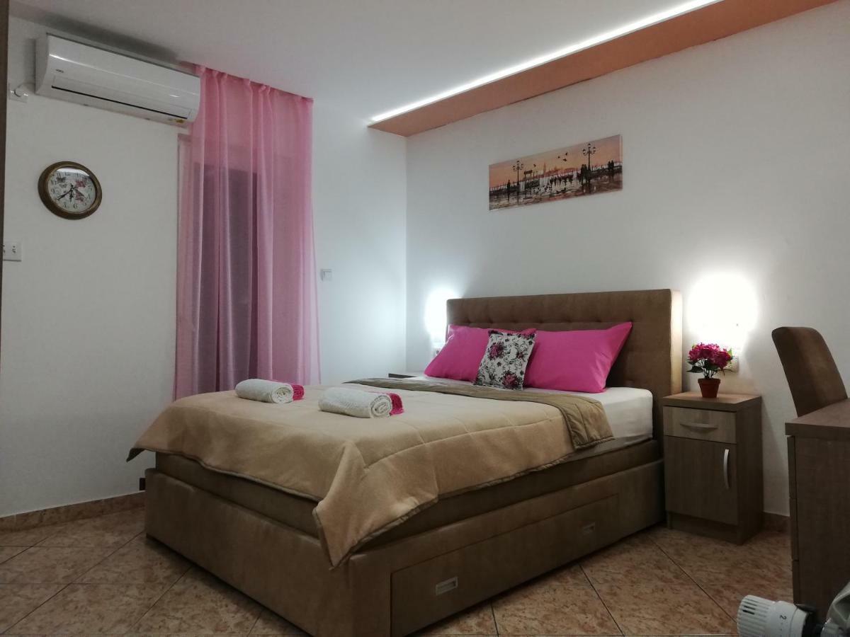 Apartments Familia Budva Kültér fotó