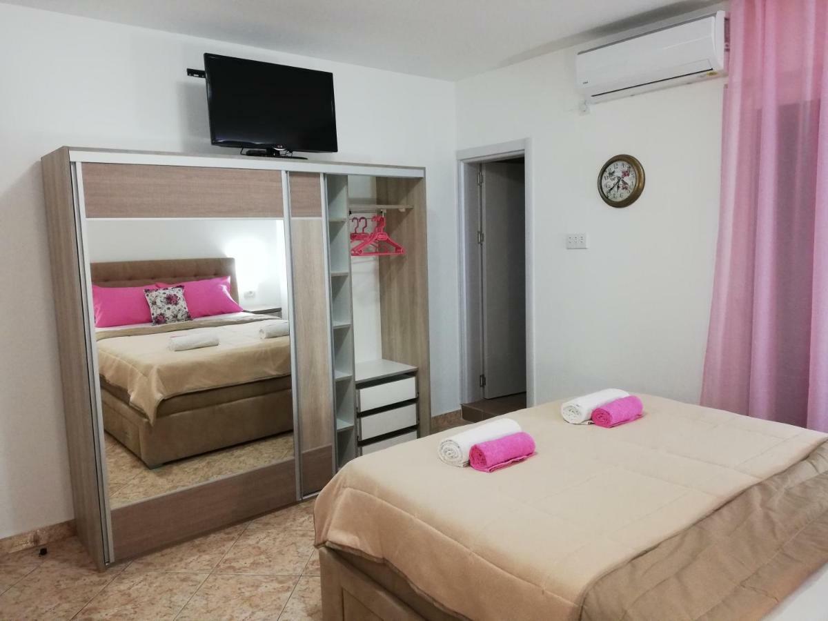 Apartments Familia Budva Kültér fotó